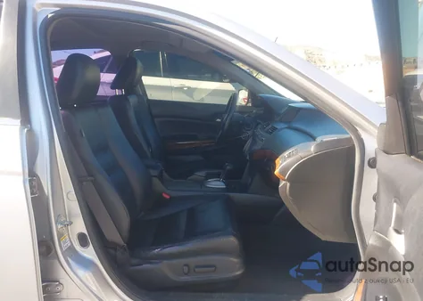 2011 Honda Accord 2.4 Ex-L z USA, uszkodzony, nr VIN 1HGCP2F8XBA082206